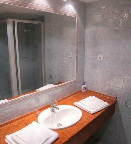 스탠다드 룸, ágnes