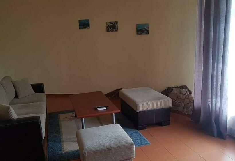 آپارتمان 1 خوابه, Guest Rooms Flirt