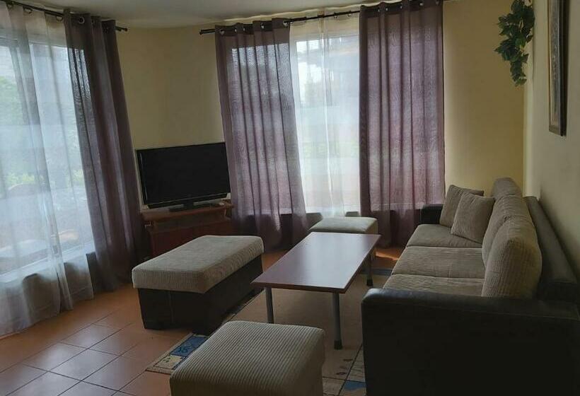 带1个卧室的公寓, Guest Rooms Flirt