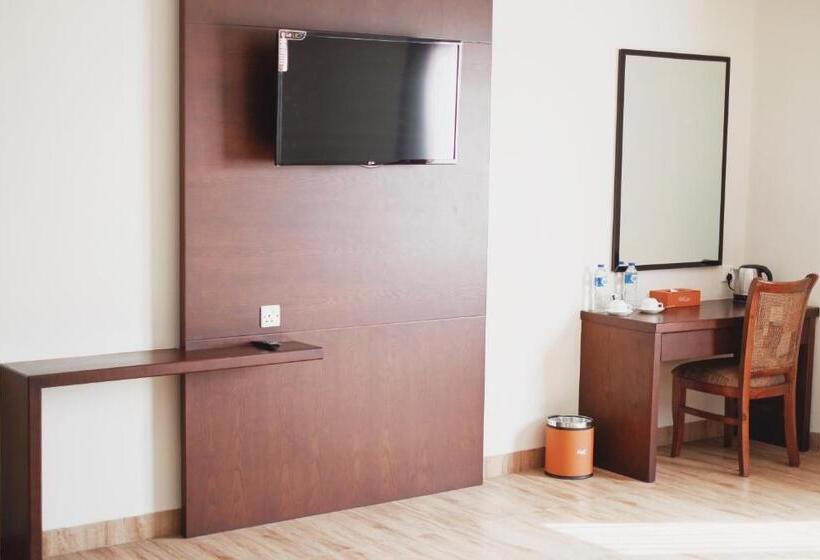 سوئیت با بالکن, Hans Inn Batam