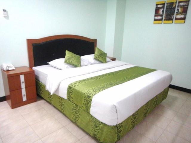 Quarto deluxe, Karsa Utama