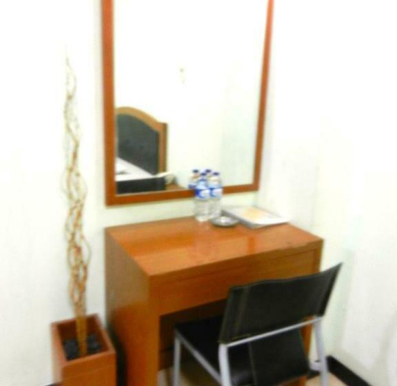 Quarto deluxe, Karsa Utama