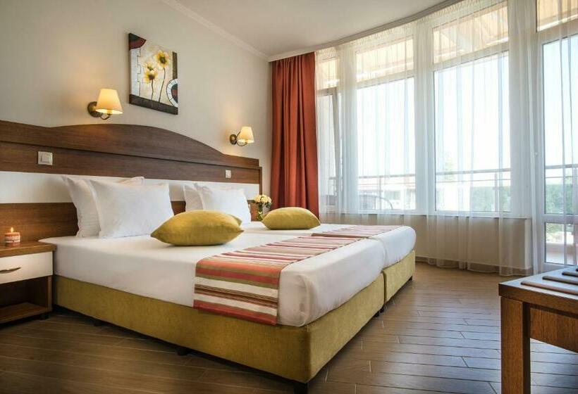 سوییت خانوادگی, Miramar Sozopol