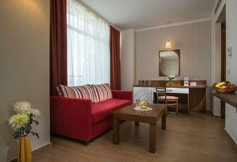 سوییت جونیور با بالکن, Miramar Sozopol