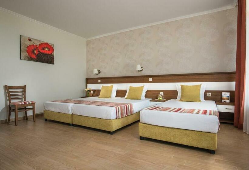 سوییت جونیور با بالکن, Miramar Sozopol