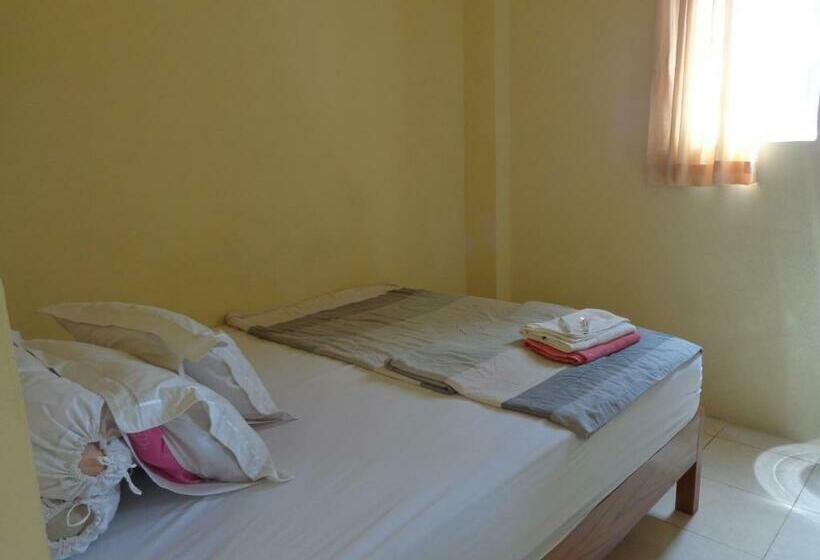 标准间, Musafir Inn