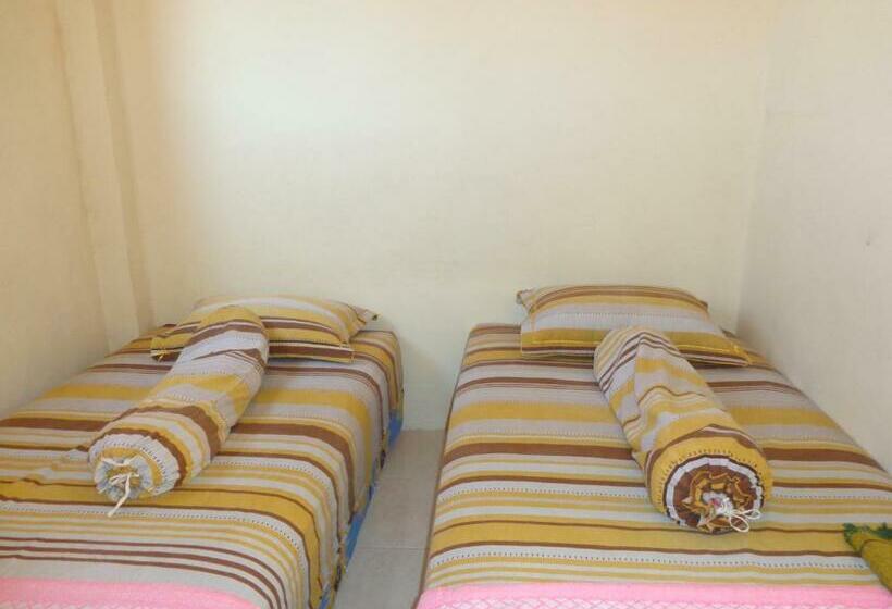 标准间, Musafir Inn