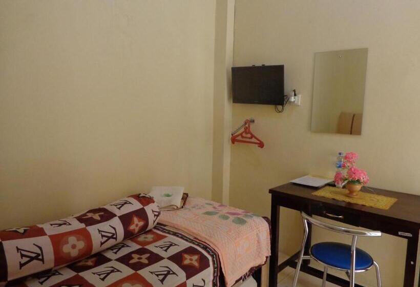 标准单人间, Musafir Inn