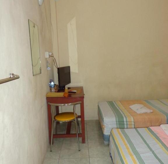 经济房, Musafir Inn