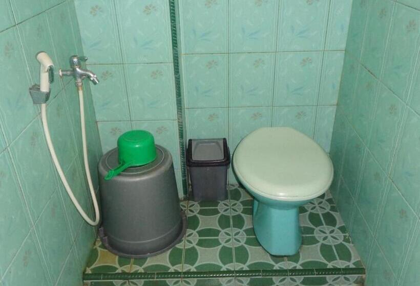 标准间, Musafir Inn