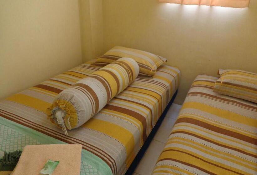 标准间, Musafir Inn