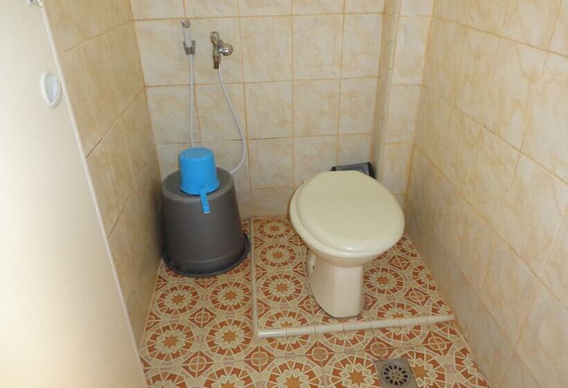 标准间, Musafir Inn