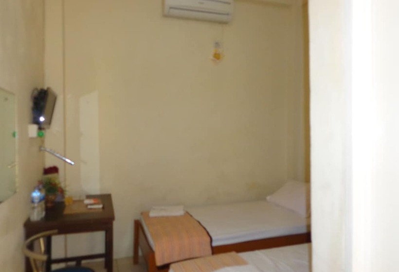 标准间, Musafir Inn