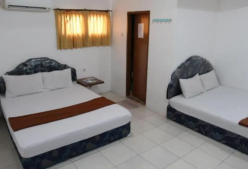 Familiekamer, Olympic Semarang By Sajiwa