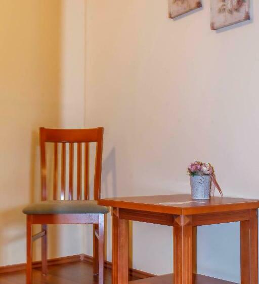 Номер Стандарт, Pannon Hotel Bejelentkezés 20 óráig, Check In Until 20 O Clock, Einchecken Bis 20 Uhr