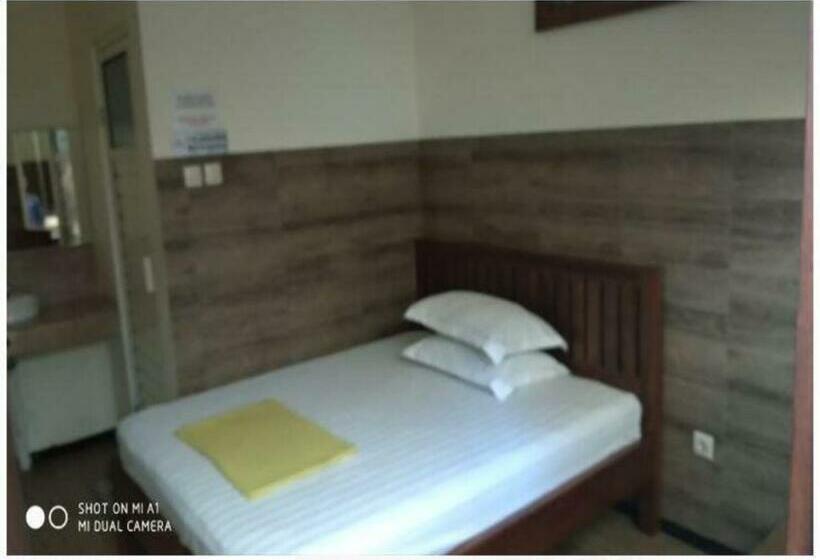 高级大房间, Permata Indah Permai