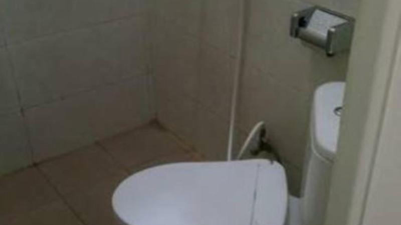 共用房间的床, Permata Indah Permai