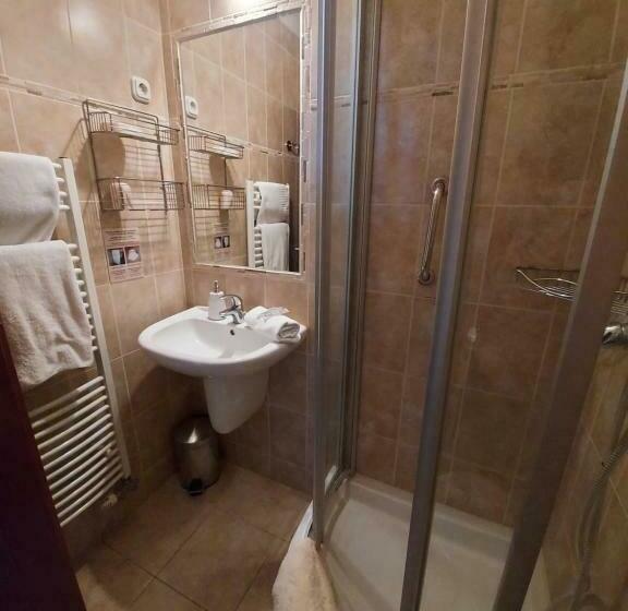 غرفة قياسية مزوَّدة بشُرفة, Villa Pax