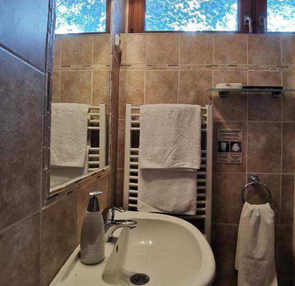 شقة غرفة واحدة, Villa Pax