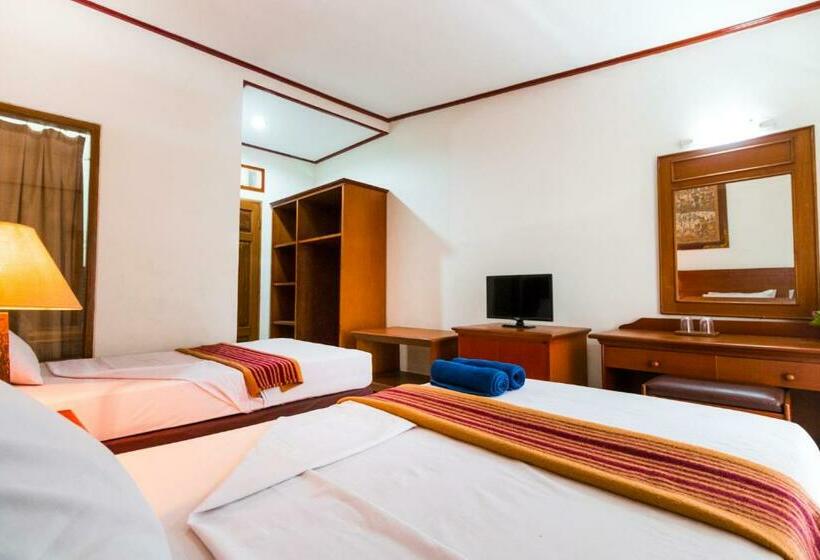 חדר סופריור, Reddoorz Plus At Mahajaya Hotel Denpasar