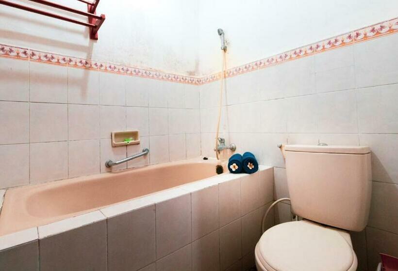 חדר סופריור, Reddoorz Plus At Mahajaya Hotel Denpasar