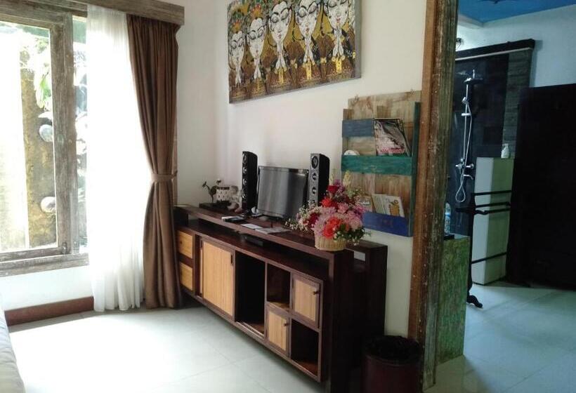 Номер Стандарт Вид на Сад, Kts Balinese Villas