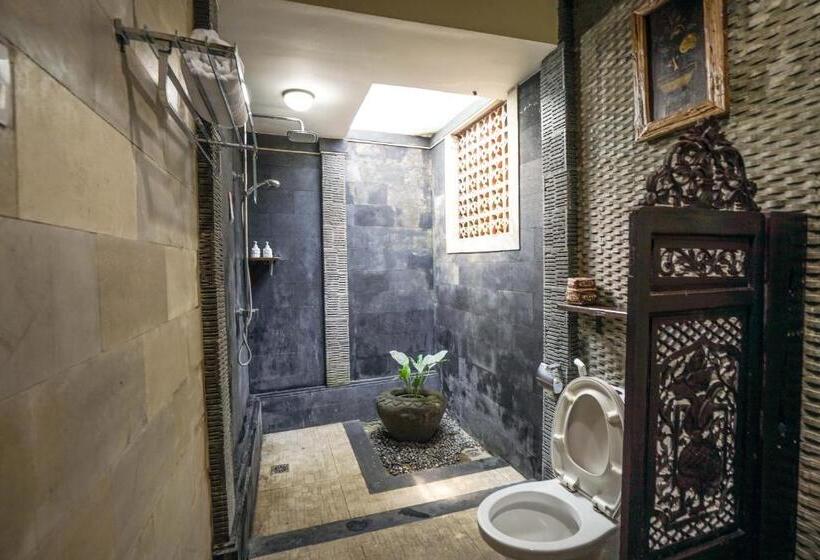 חדר דלוקס עם מרפסת, Kts Balinese Villas