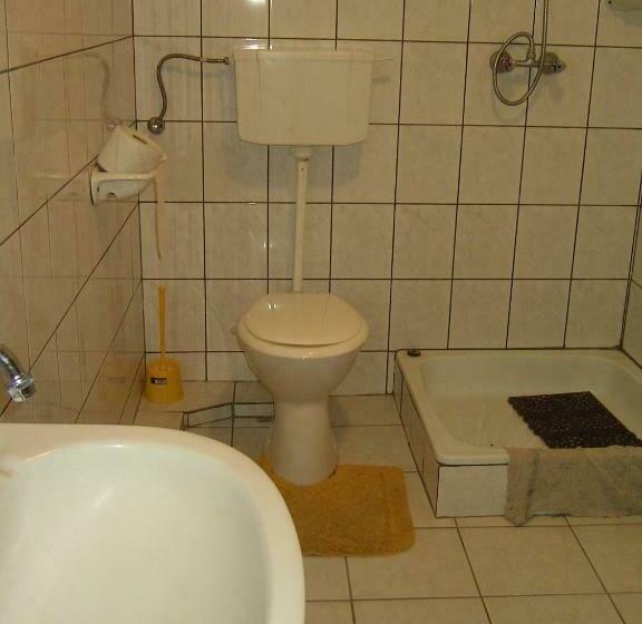 חדר סטנדרט, Szigeti B&b