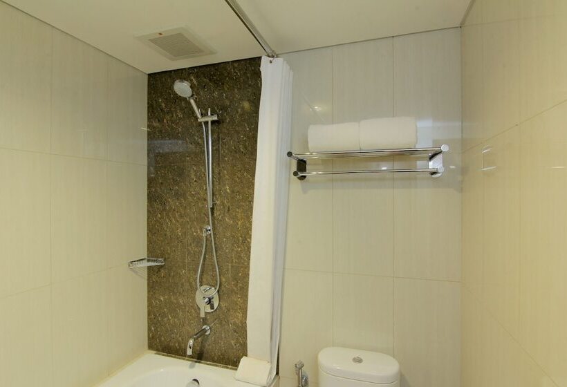 סוויטה אקזקיוטיב, The Atrium Hotel & Resort Yogyakarta