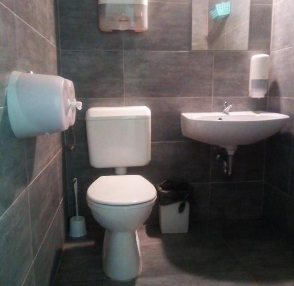 اتاق استاندارد, Treestyle Hostel