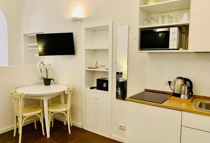 اتاق سوپریور چهار تخته, Eccelso Suites