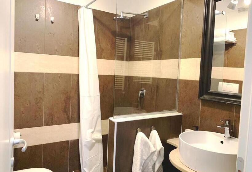 اتاق لوکس چهار تخته, Eccelso Suites