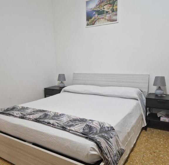 חדר אקונומי, Corneliaguesthouse
