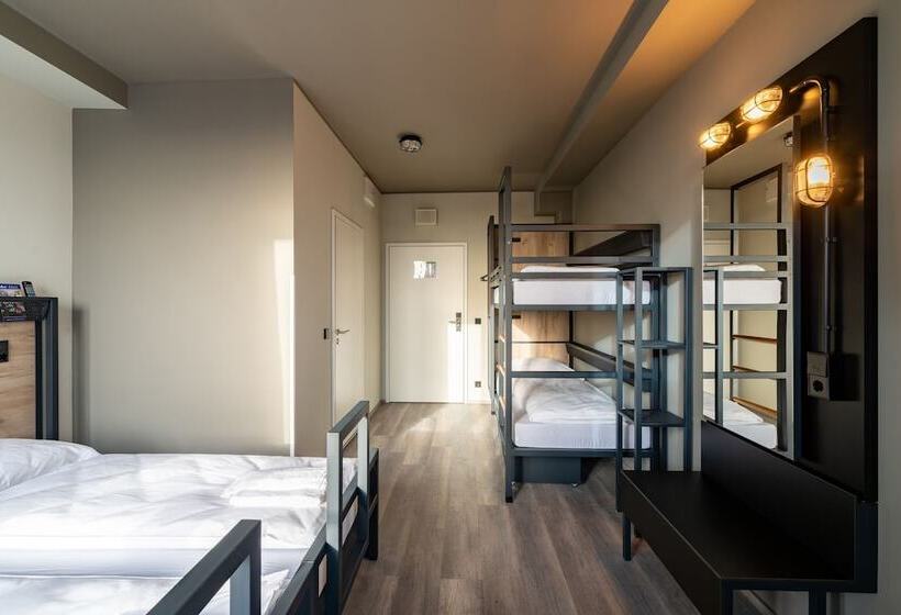 Camera Tripla Standard, A&o Hostel Firenze Campo Di Marte