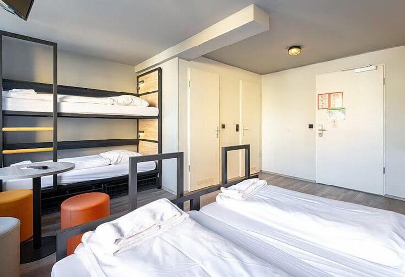 Camera Quadrupla Standard, A&o Hostel Firenze Campo Di Marte