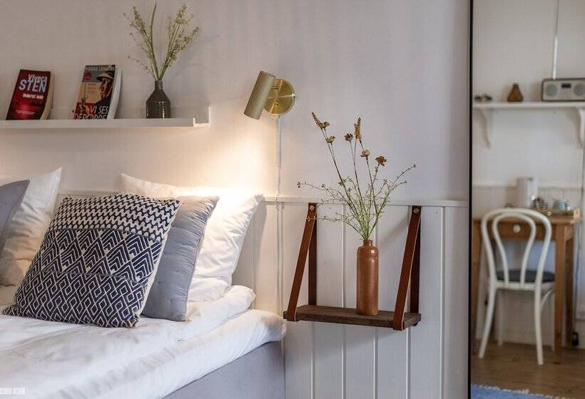 غرفة أساسية, Liseleje Bade