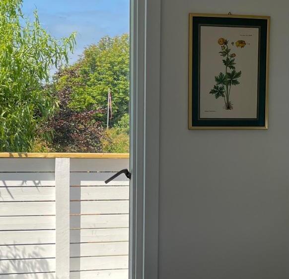 شقة غرفة نوم واحدة مزودة بشُرفة, Liseleje Bade