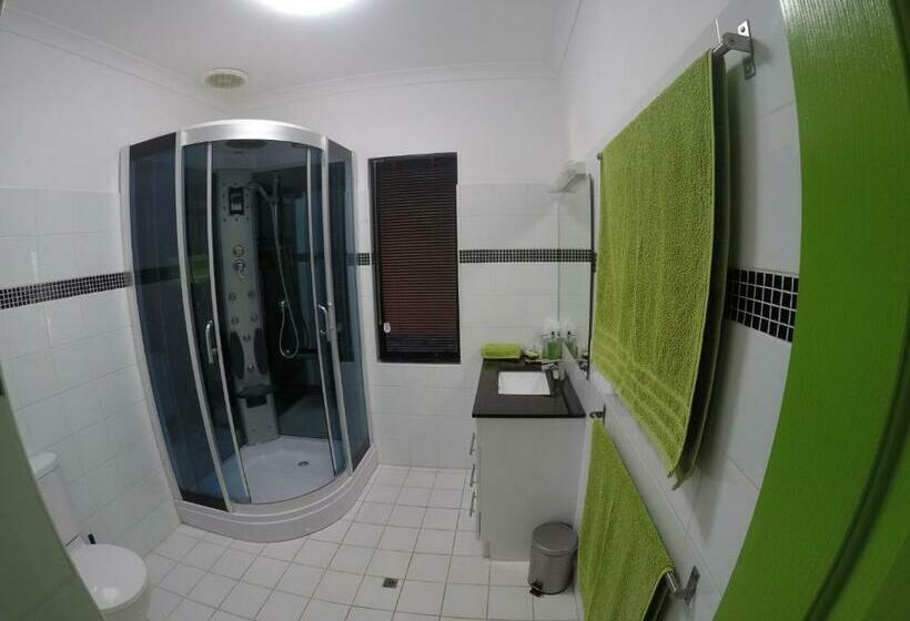 اتاق استاندارد در طبقه همکف, On The Deck @ Shark Bay