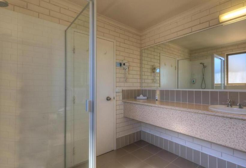 Номер Executive, Cleveland Bay Air Motel