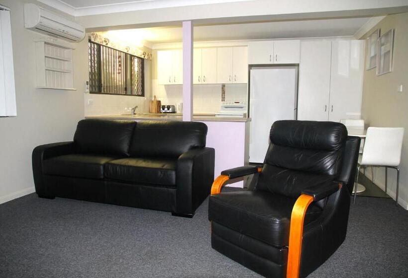 Студия Deluxe, Cleveland Bay Air Motel