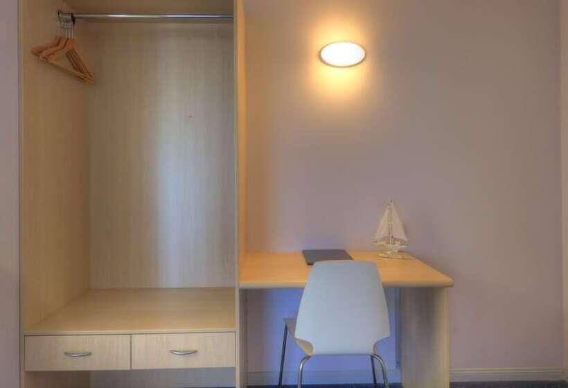 Номер Executive, Cleveland Bay Air Motel