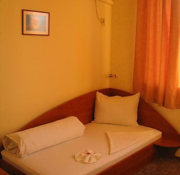 スタンダードルーム, Family Hotel Familya