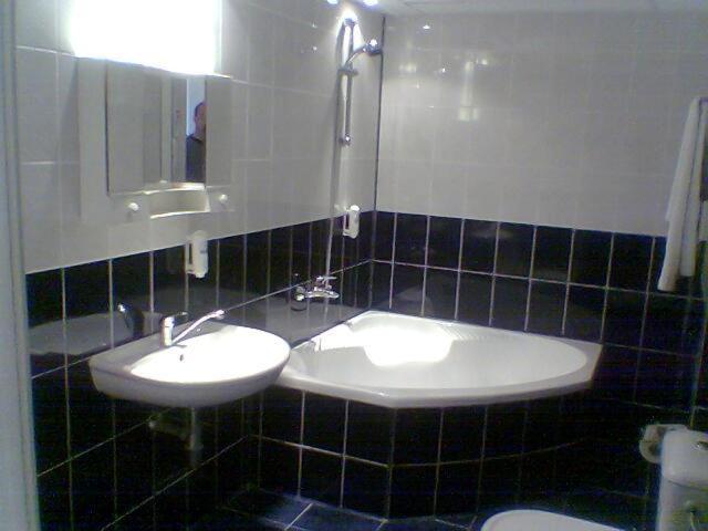 4인용 스탠다드 룸, Family Hotel Familya