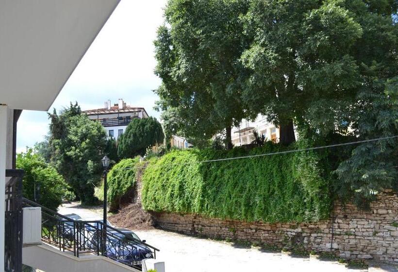 اتاق لوکس, Family Hotel Magnolia