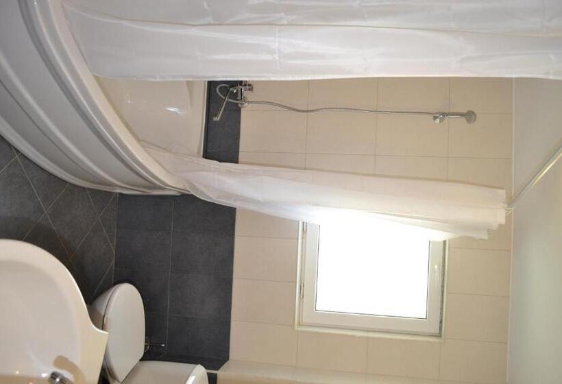 Quarto Deluxe, Family Hotel Magnolia