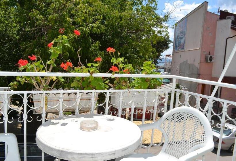 스위트, Family Hotel Magnolia