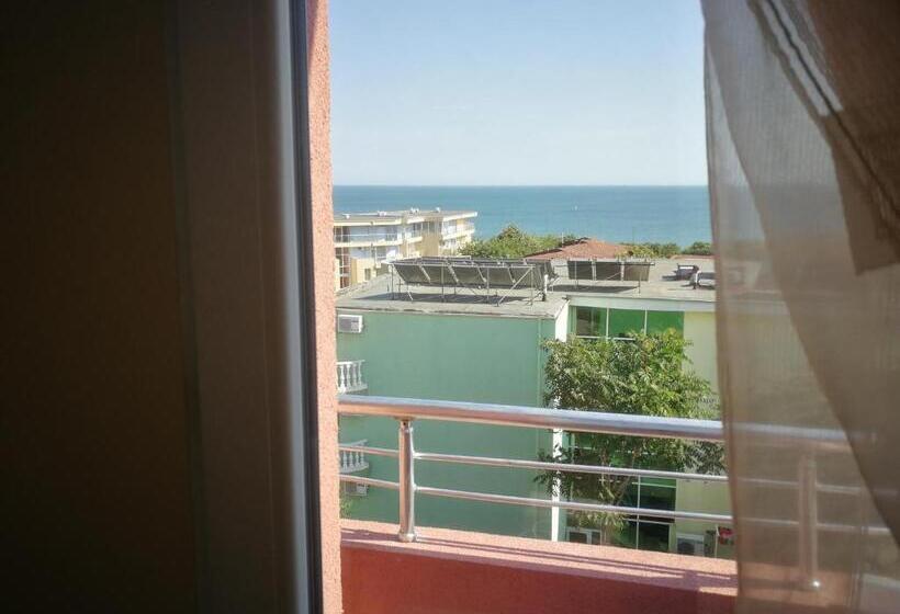 סוויטת דלוקס 2 חדרים, Femili Hotel Diveda