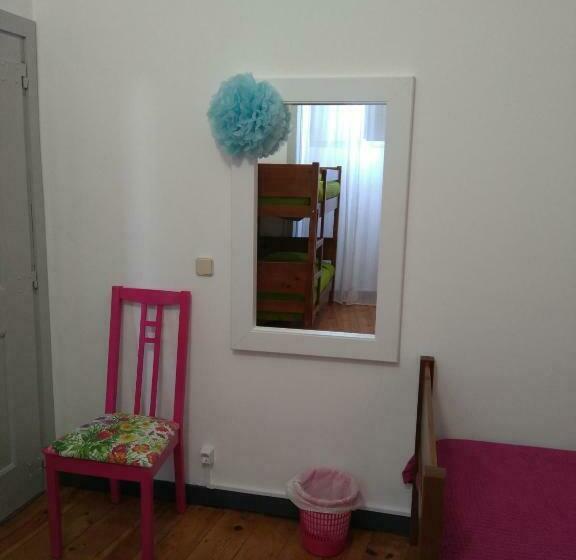 اتاق خانوادگی, Hostel Raymundo
