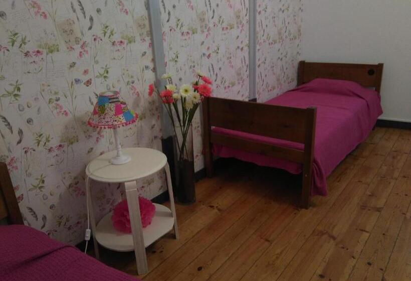 اتاق کلاسیک, Hostel Raymundo