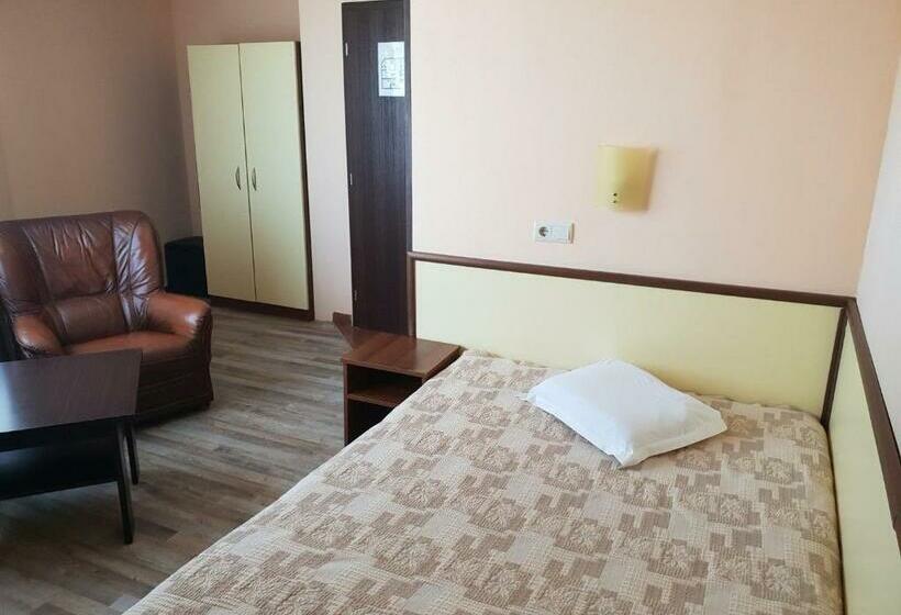 스탠다드 싱글 룸, Diavolo